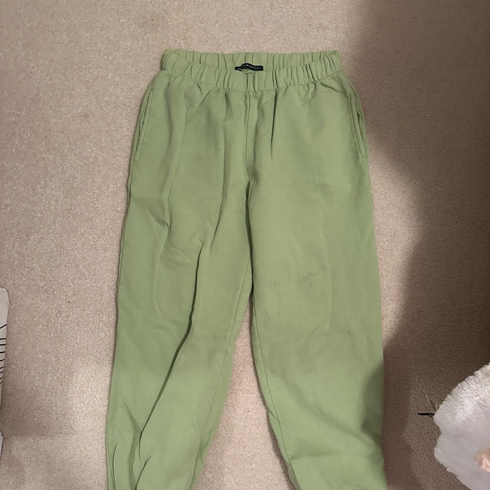 Brandy Melville sweatpants